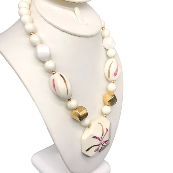 Hand Painted Japanese Beaded Necklace, White, Mauve and Gold Abstract Fireworks - Picture 5 of 9